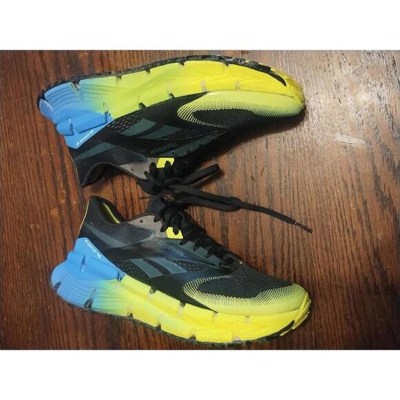 Reebok Other - Reebok‎ Floatzig Adventure 1 Black Digital Lime Sneaker Men US 8